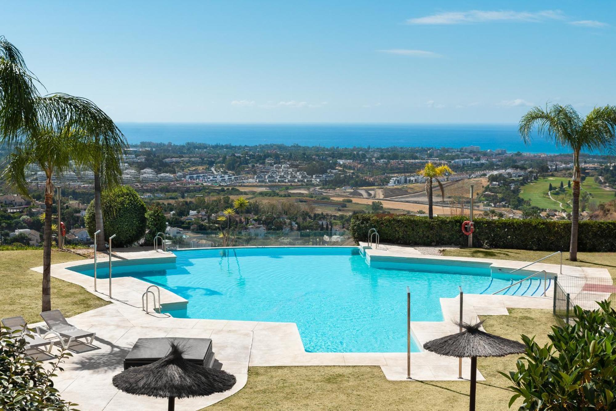 Apartamento Sea Views And Garden In Hacienda Cifuentes Estepona